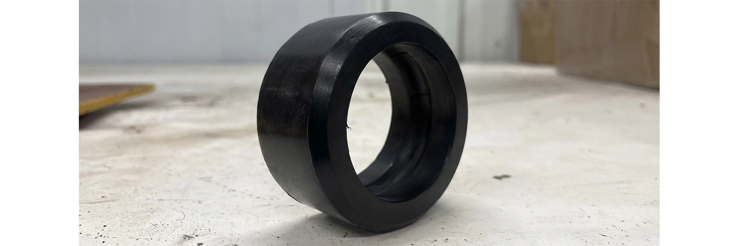 Wellbore Sealing Elastomer Element